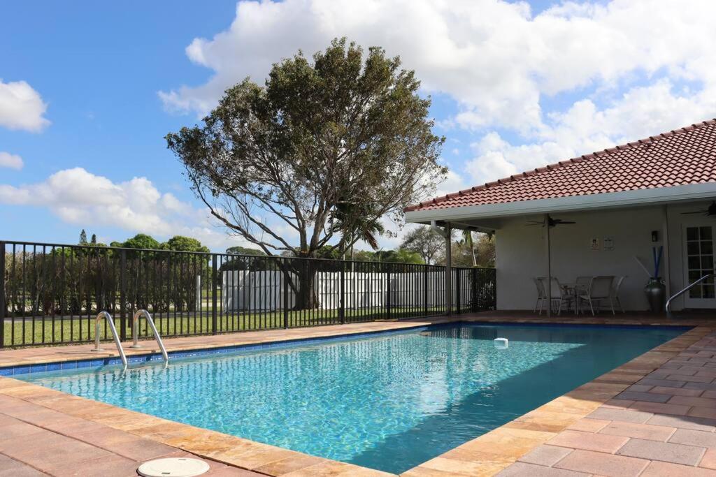 4/3.5 House With Pool- Boynton Beach, Fl. 외부 사진